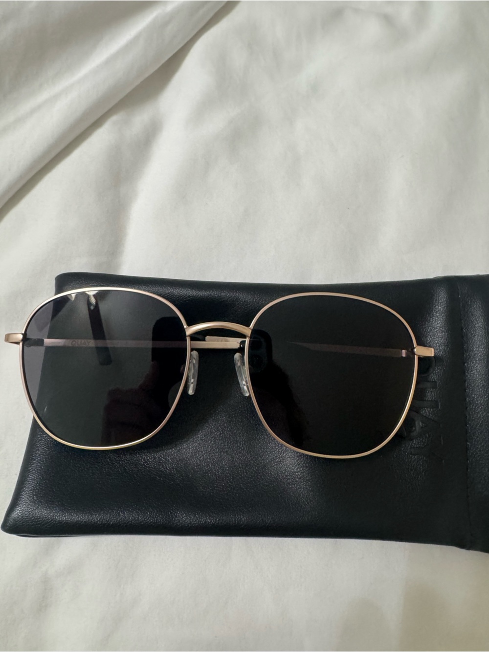 Quay jezabell polarized Australia Gold Frame Black Lens Women's Sunglasses